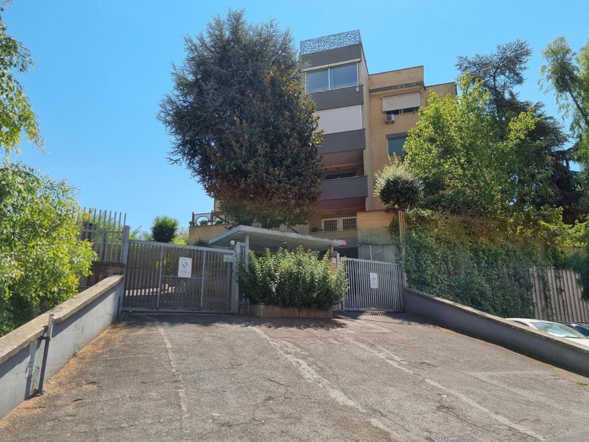 San Pietro Station Apartment Roma Ngoại thất bức ảnh